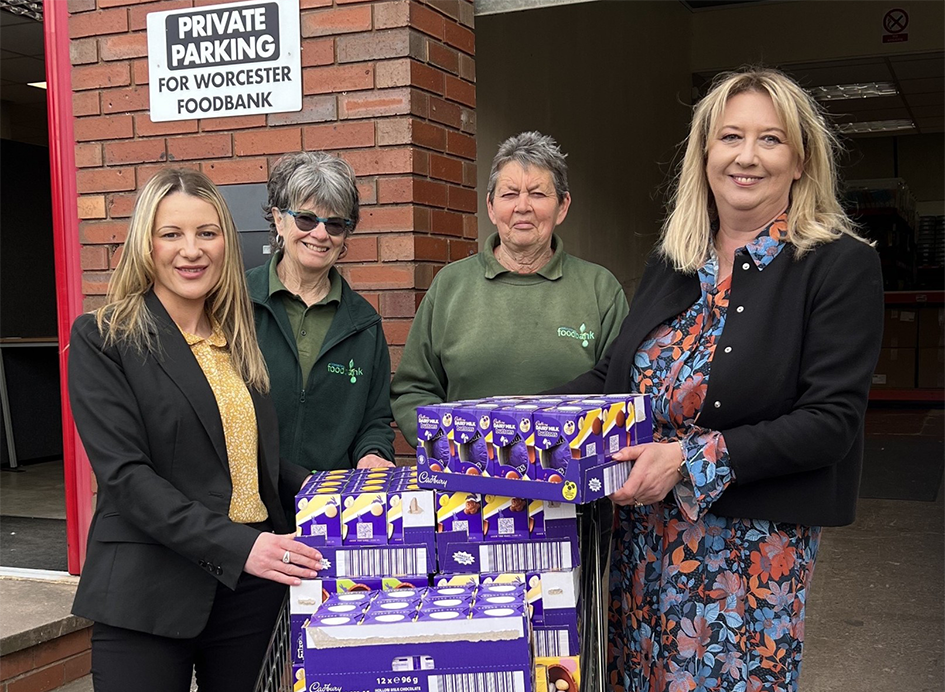 Abby Hooper & Kasia Krieger from Pineapple Recruitment, with Penny Perrett & Sue Campbell from Worcester Foodbank
