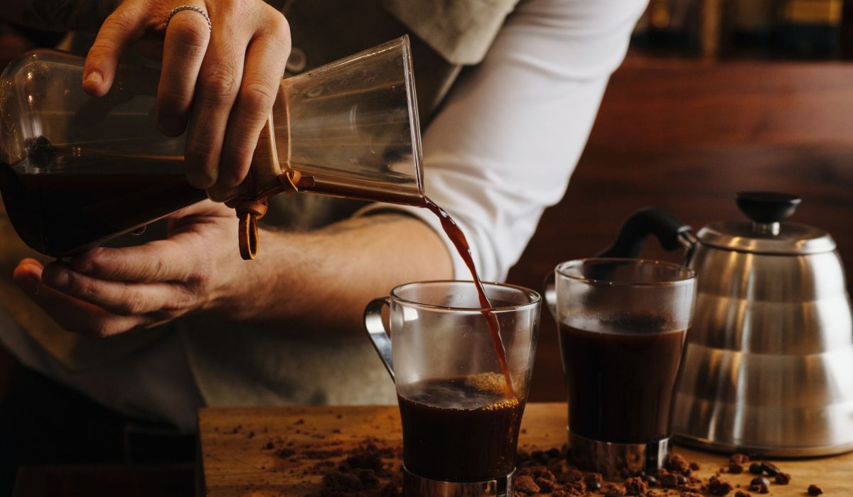 Benefits of working with recruitment agencies to find your ideal cafe job